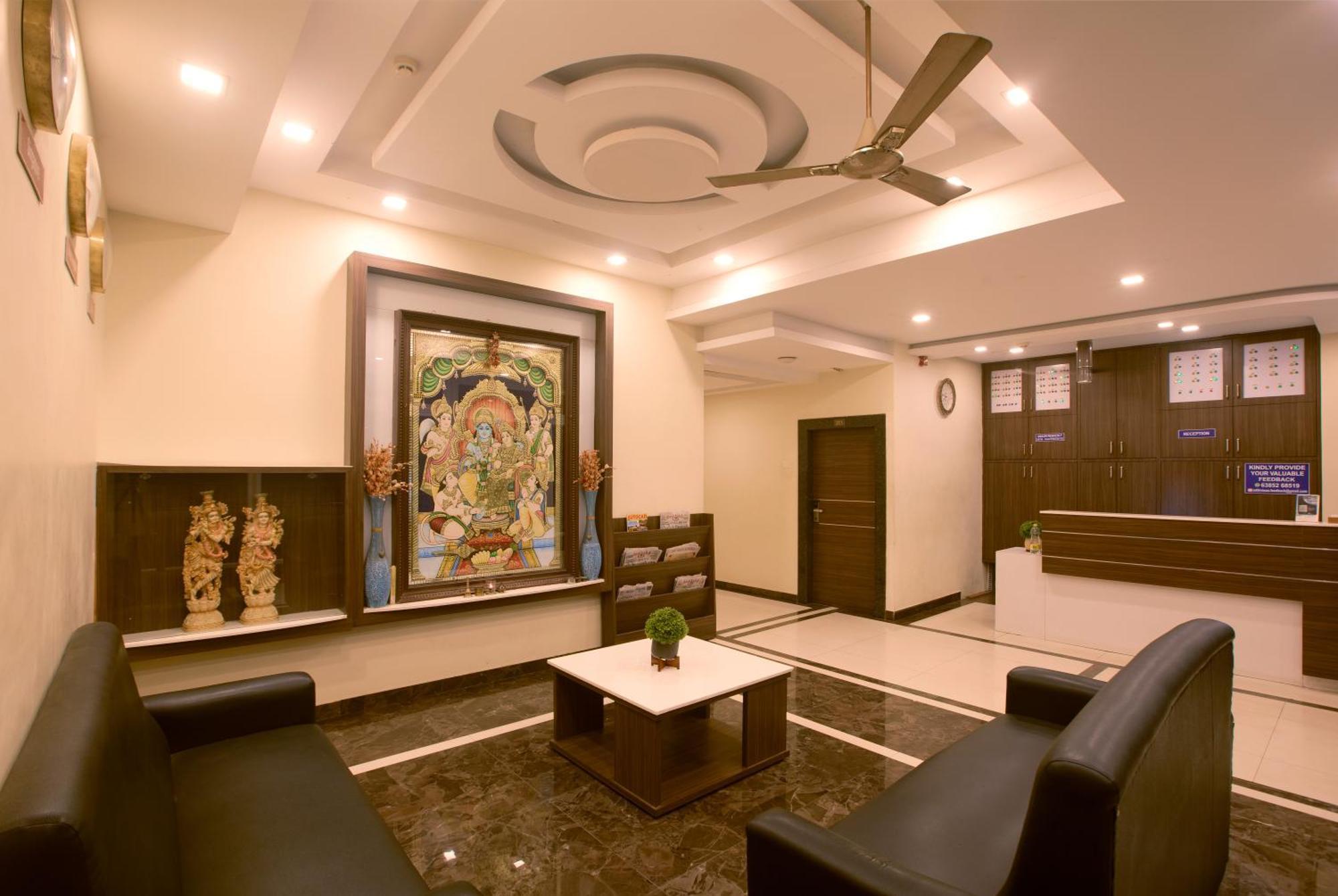 Отель Manjhi Residency Tiruchirappalli Экстерьер фото