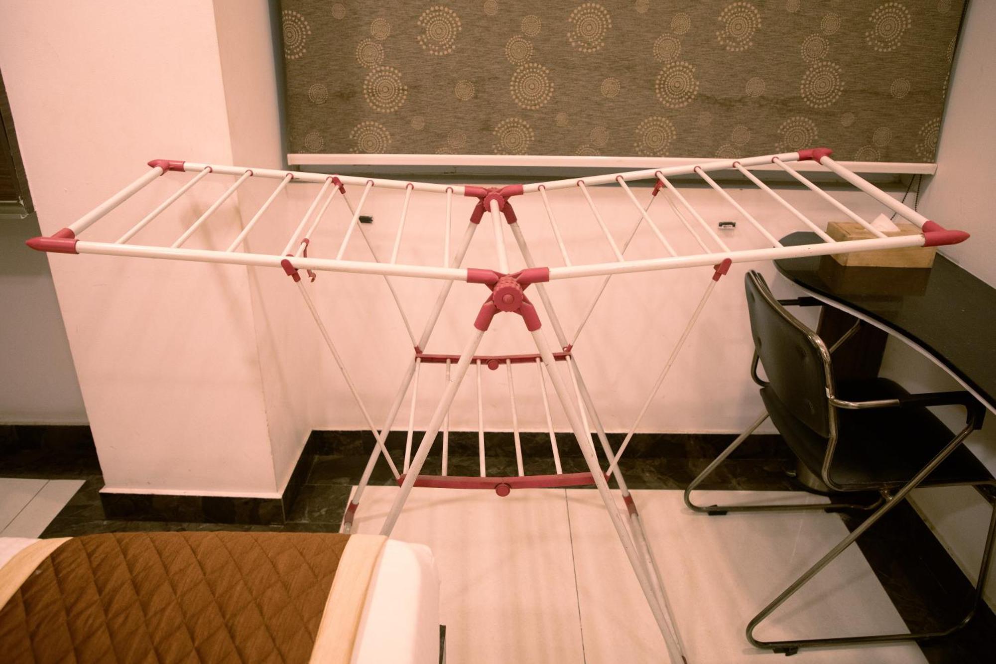 Отель Manjhi Residency Tiruchirappalli Экстерьер фото